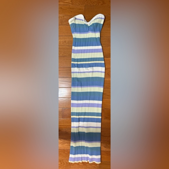 Song of Style Strapless Blue and White Dress - Picture 2 of 3